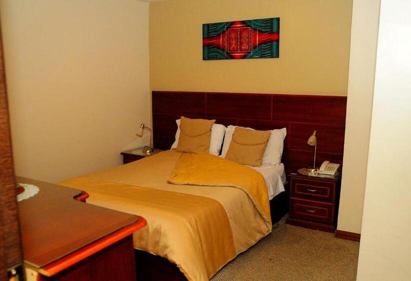 Люкс, Colony Inn
