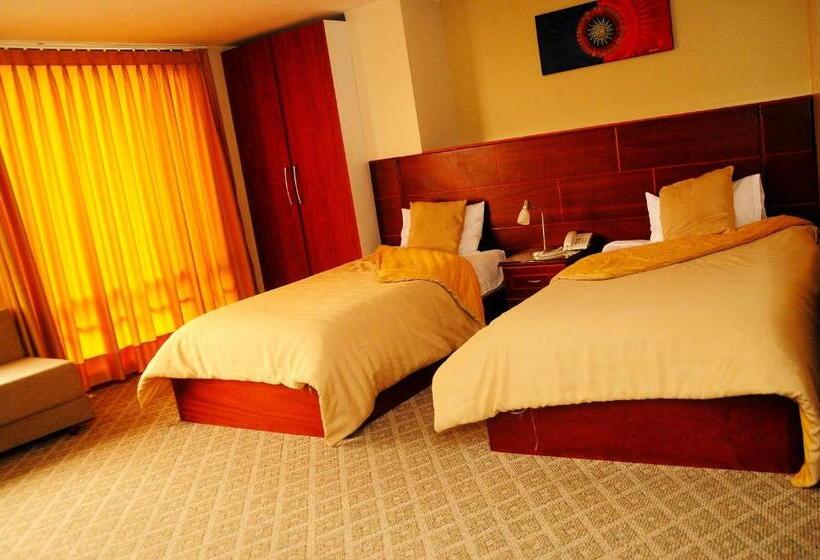 Номер Стандарт, Colony Inn