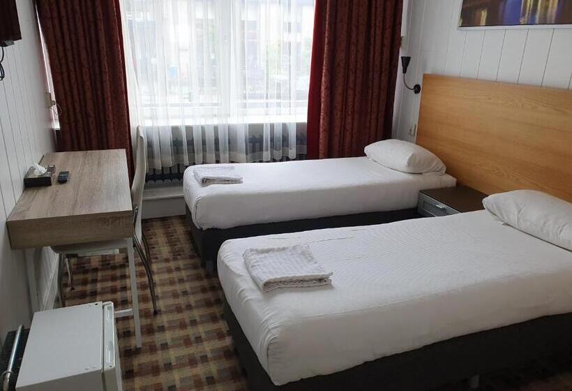标准间, Holland Lodge