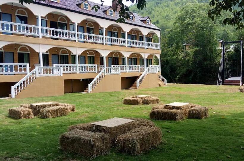 Номер Superior, Stamp Hills Resort