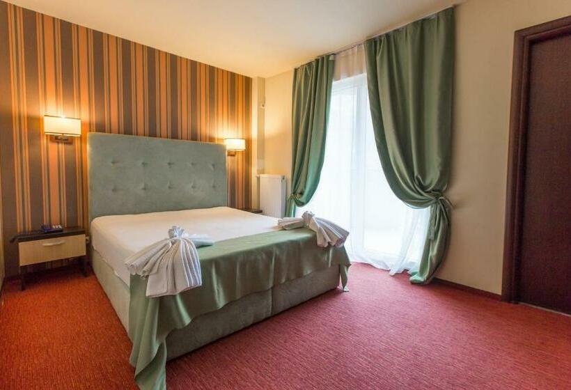سوییت سوپریور, Bacolux Diana Resort, Herculane