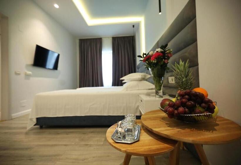 اتاق استاندارد, Nautic Luxury Club