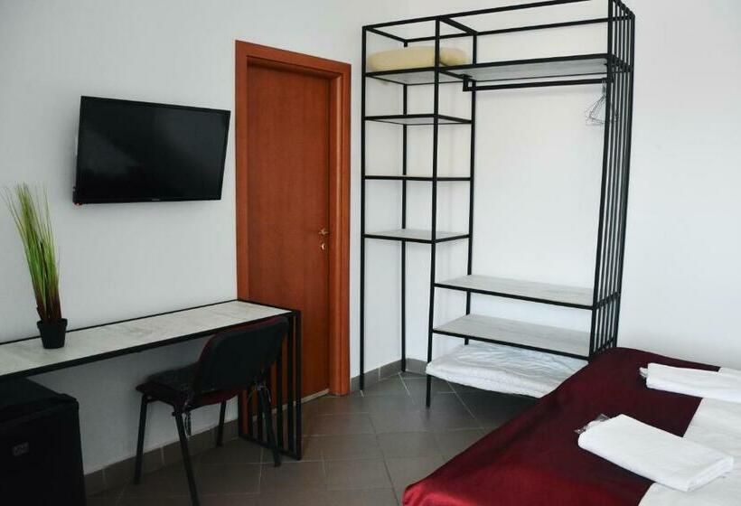 اتاق استاندارد, Pension Recidency