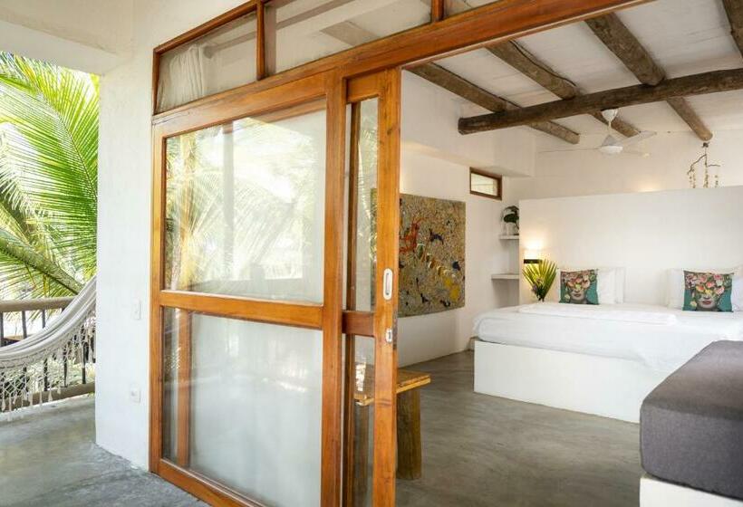 סוויטת דלוקס נוף לים, Casa Coraje