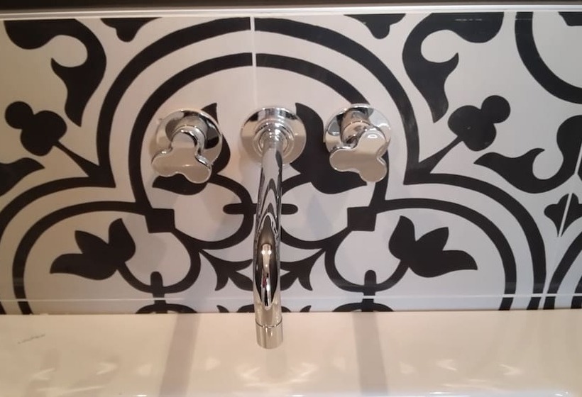 Номер Стандарт, L Hôtel Particulier Beziers