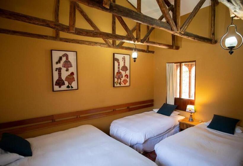 اتاق استاندارد چهار تخته, Sauce Hotel Boutique