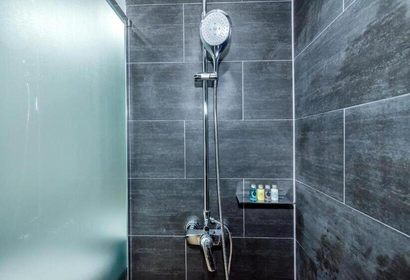 Семейный Номер Вид на Море, Co Op City Hotel Seongsan