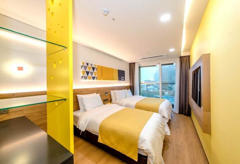 Номер Deluxe с Видом, Co Op City Hotel Seongsan