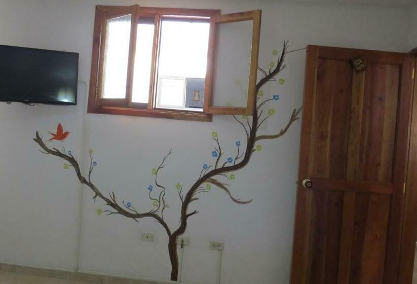 חדר סטנדרט, Agualuna