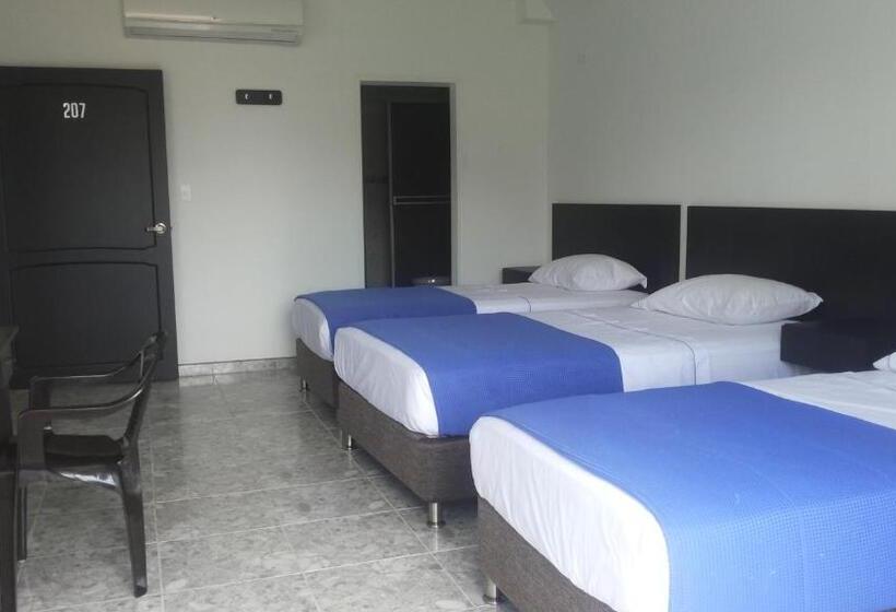 اتاق خانوادگی, Bucare