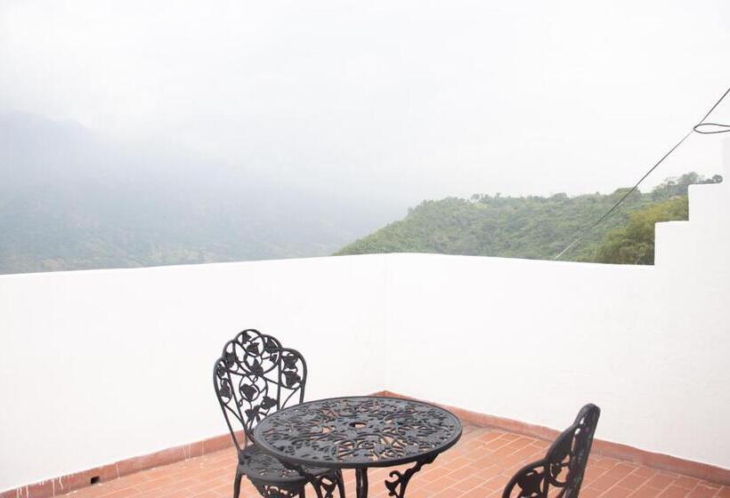 Номер Superior, El Castillo Chinauta