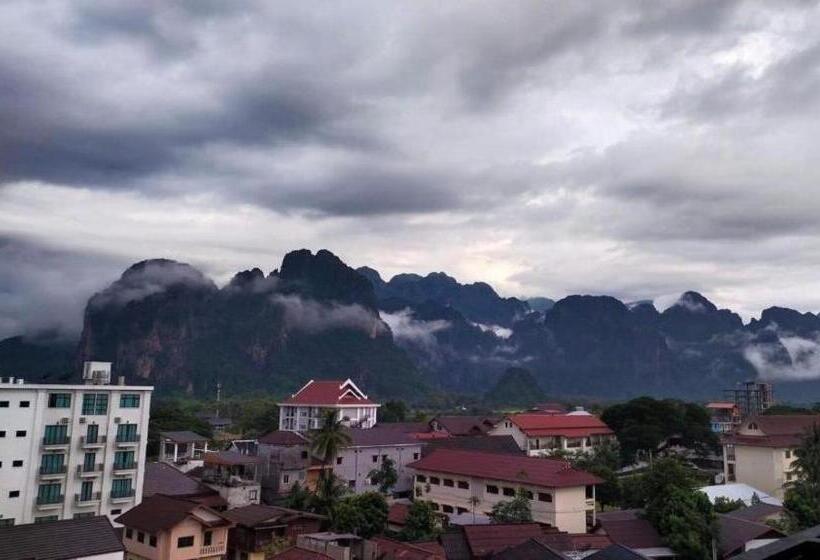 디럭스 룸, Sisavang Mountain View
