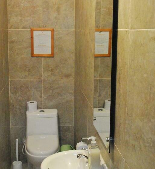 اتاق خانوادگی, Hostal Españolete