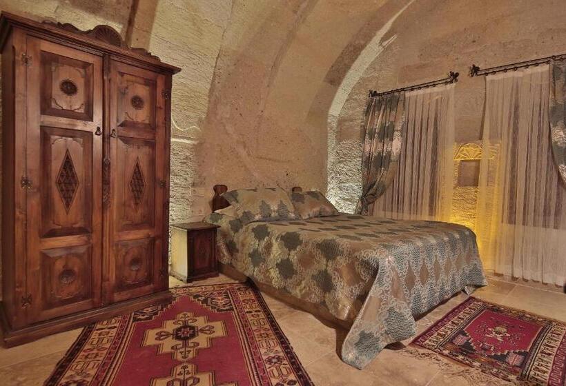اتاق استاندارد, Shoestring Cave House