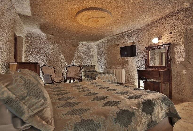 اتاق لوکس, Shoestring Cave House