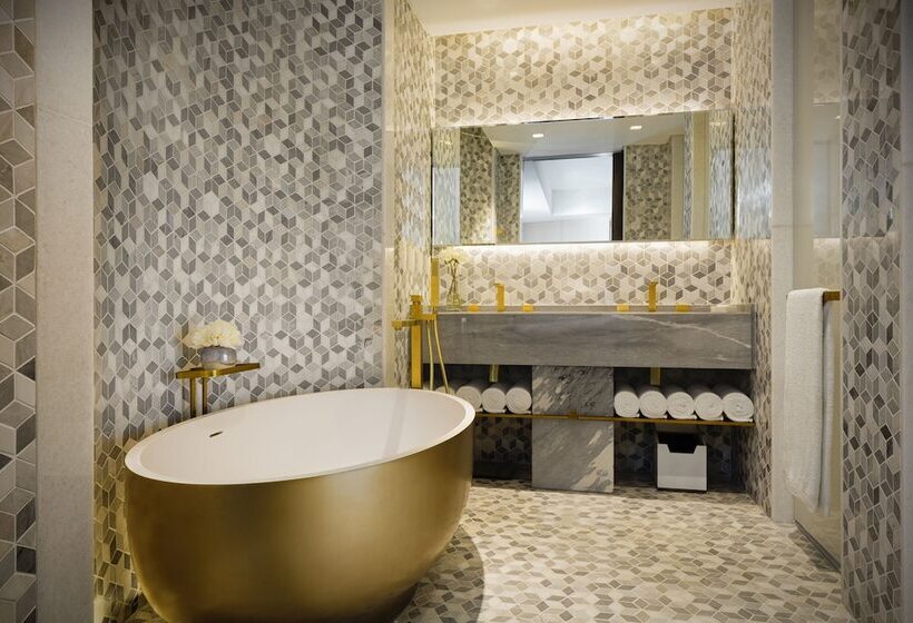 Полулюкс Вид на Море, Five Palm Jumeirah Dubai