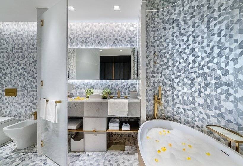 Люкс Повышенной Комфортности, Five Palm Jumeirah Dubai
