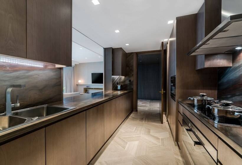 Люкс Deluxe 2 Спальни, Five Palm Jumeirah Dubai