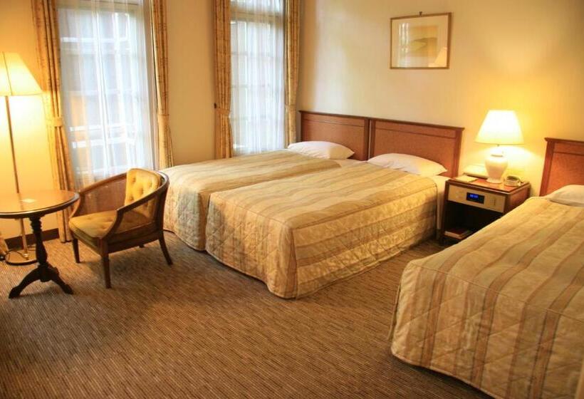 Номер Стандарт Трехместный, Kyu Karuizawa Hotel Otowa No Mori