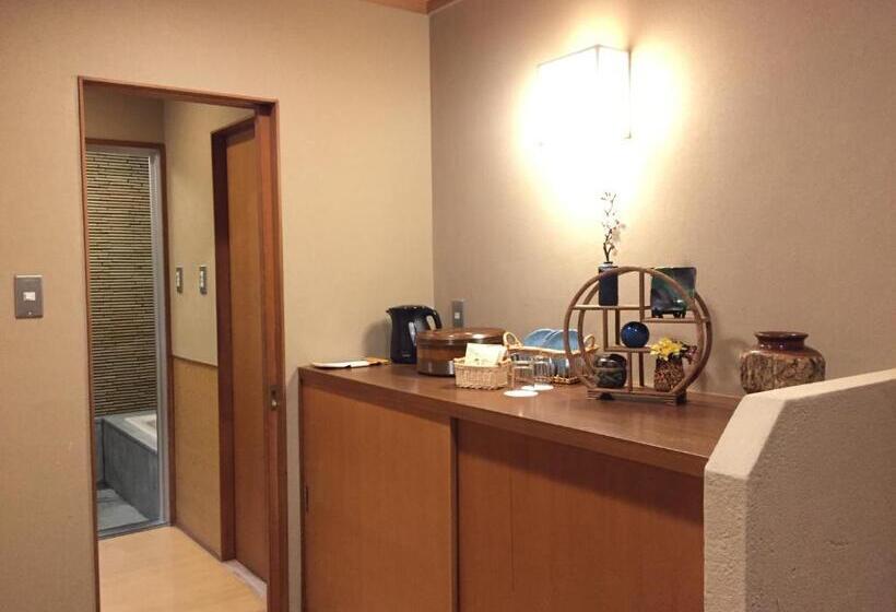 Номер Стандарт, Kyu Karuizawa Hotel Otowa No Mori