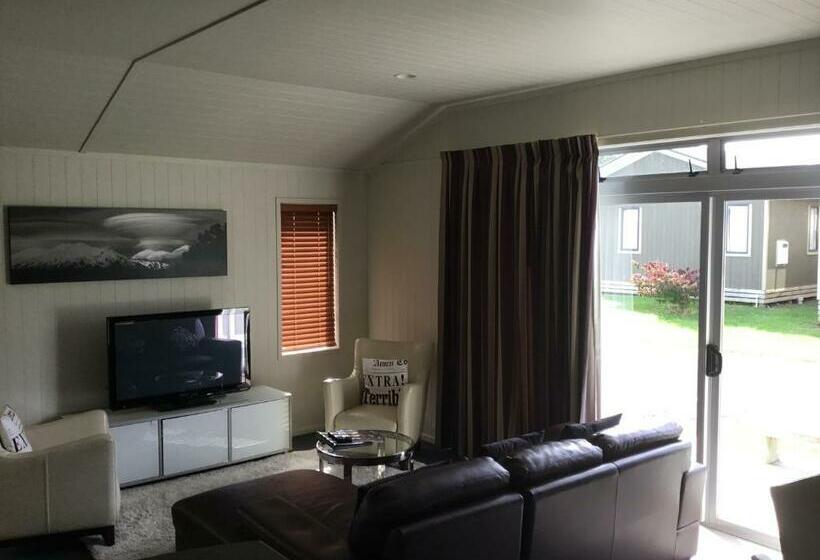 Шале 1 Спальня, Rocky Mountain Chalets Ohakune