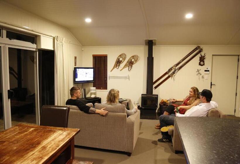 Шале 1 Спальня, Rocky Mountain Chalets Ohakune