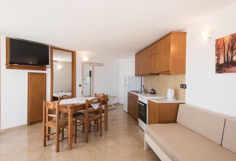 דירת חדר דלוקס, Mythos Beach Hotel Apartments