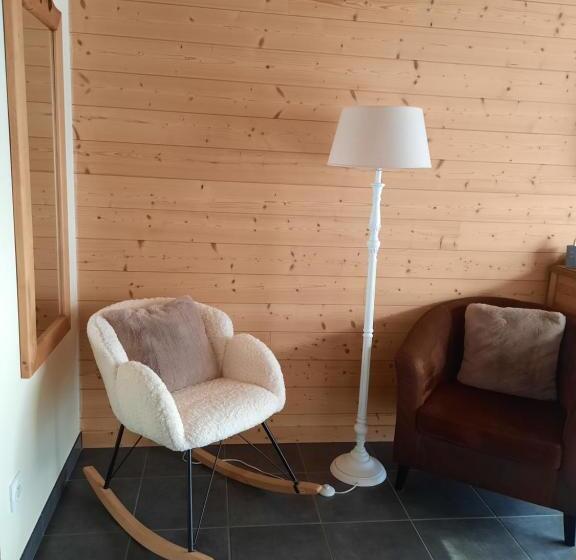 اتاق استاندارد با تخت بزرگ, Au Cœur Des Lacs   Chambres D Hôtes