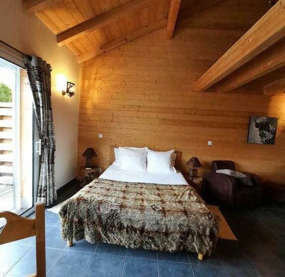 اتاق استاندارد با تراس, Au Cœur Des Lacs   Chambres D Hôtes