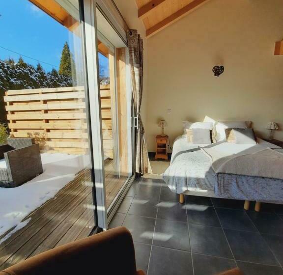 اتاق استاندارد با تخت بزرگ, Au Cœur Des Lacs   Chambres D Hôtes