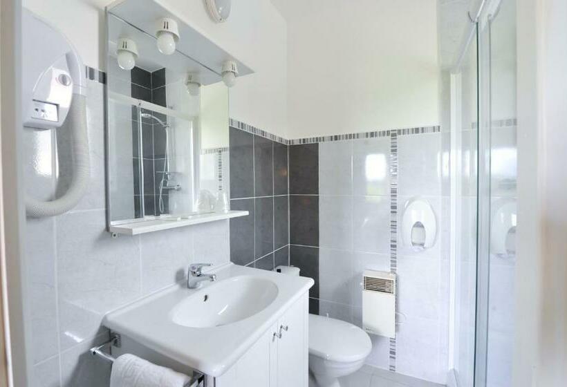 Номер Стандарт, Auberge D Ici Et D Ailleurs