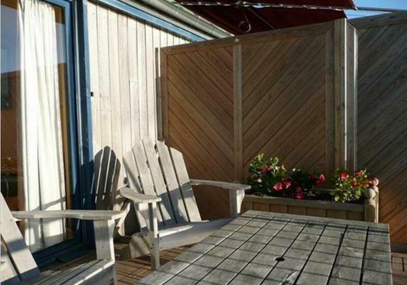 جناح مطلّ علي البحر, Hôtel Kermor