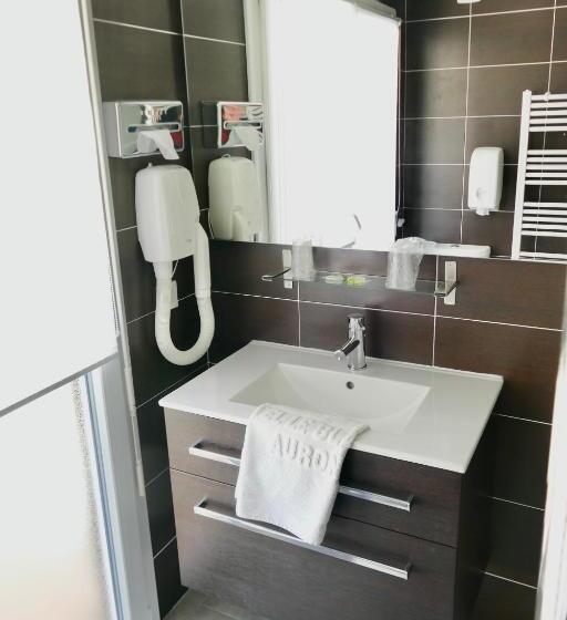 غرفة قياسية مزودة بتراس مطلة على الجبل, Hôtel Le Blainon