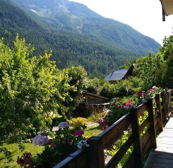 Номер Стандарт, Hôtel Restaurant Gîtes Les 5 Saisons