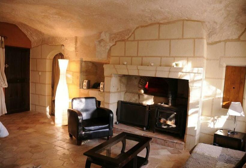 سوییت, Logis Hôtels Troglododo