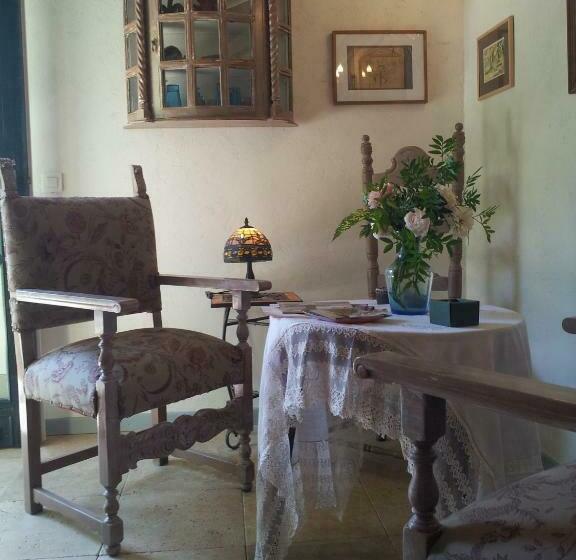 سوییت, Sous L Olivier
