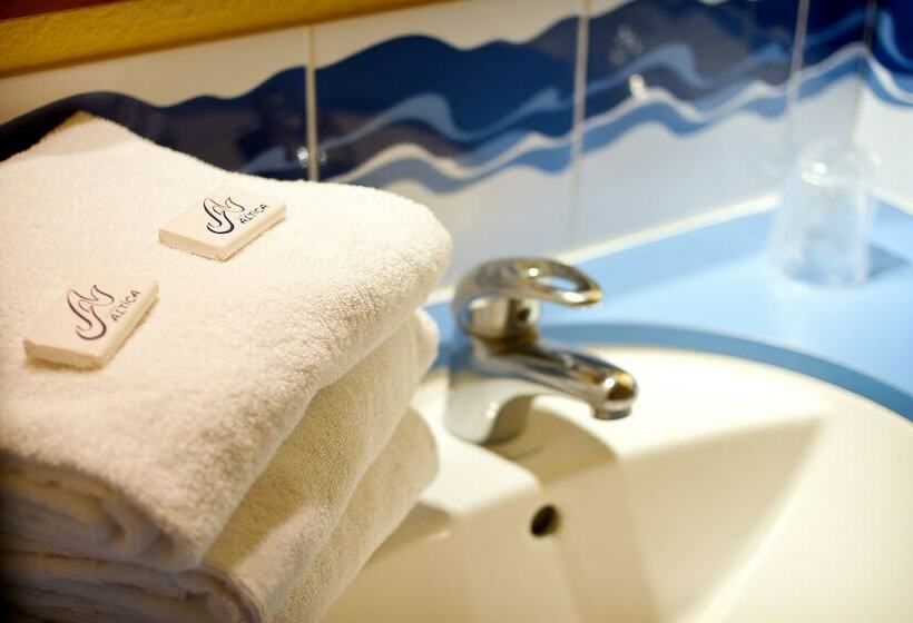 Номер Стандарт, Sure Hotel By Best Western Sarlat La Canéda   Ex Hôtel Altica