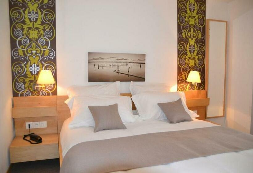 Номер Комфорт, Domaine De Presle Saumur, The Originals Relais