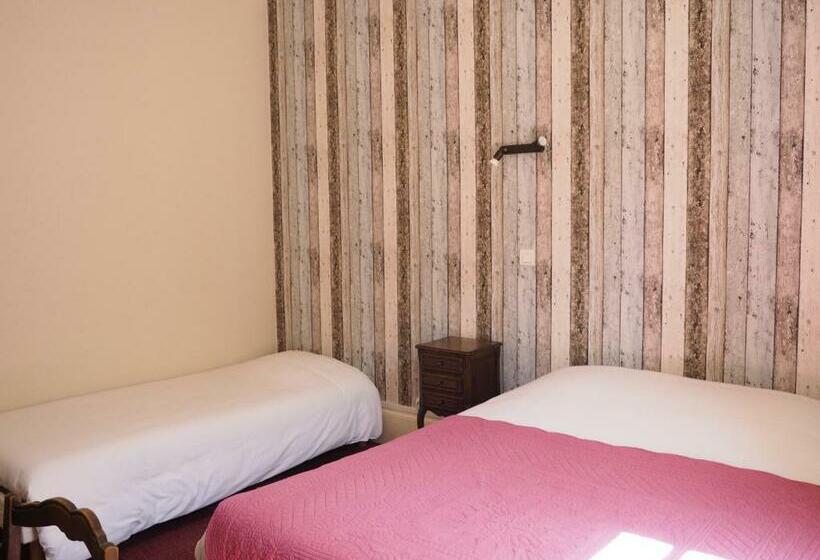 Номер Стандарт Трехместный, Hôtel La Villa Lorraine