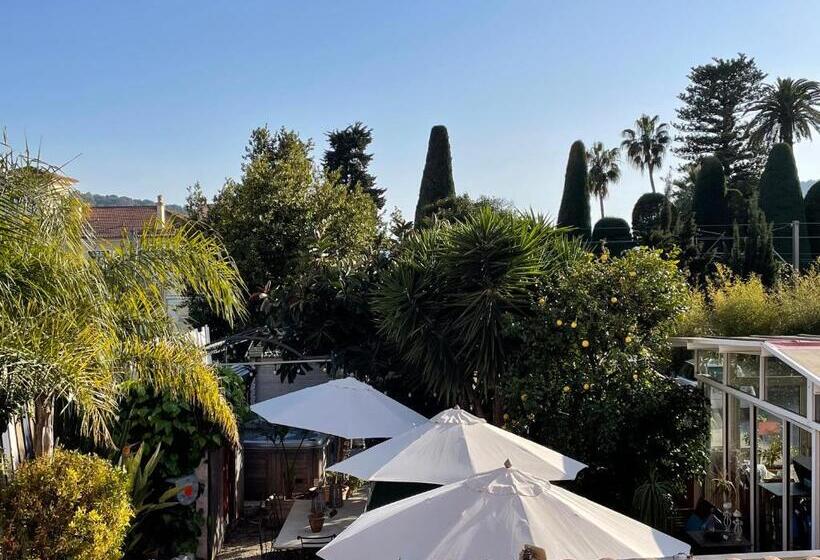 Номер Стандарт, Hôtel La Villa Patricia   Charme Et Tradition