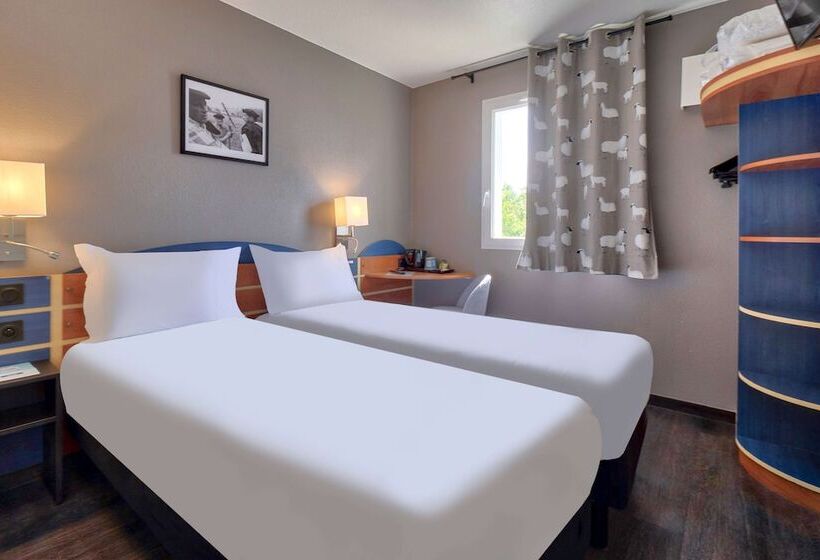 Номер Стандарт, Kyriad Anglet  Biarritz