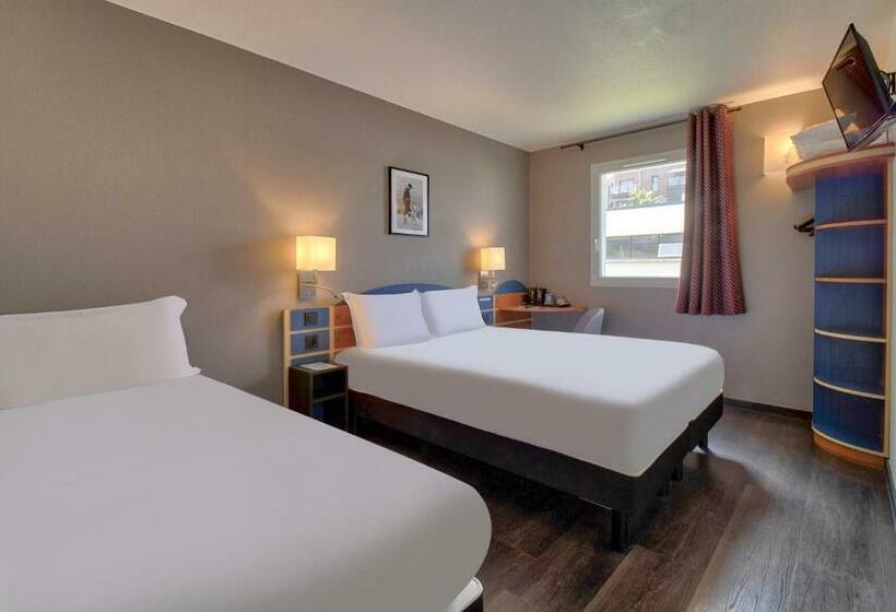 Номер Стандарт Трехместный, Kyriad Anglet  Biarritz