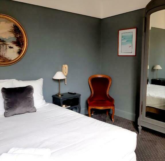 Номер Стандарт Вид на Сад, Saint Charles Hôtel & Coliving Biarritz
