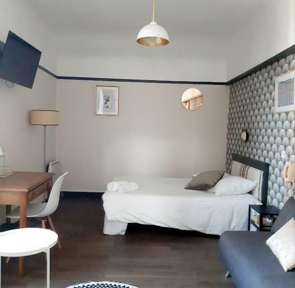 Номер Deluxe, Saint Charles Hôtel & Coliving Biarritz