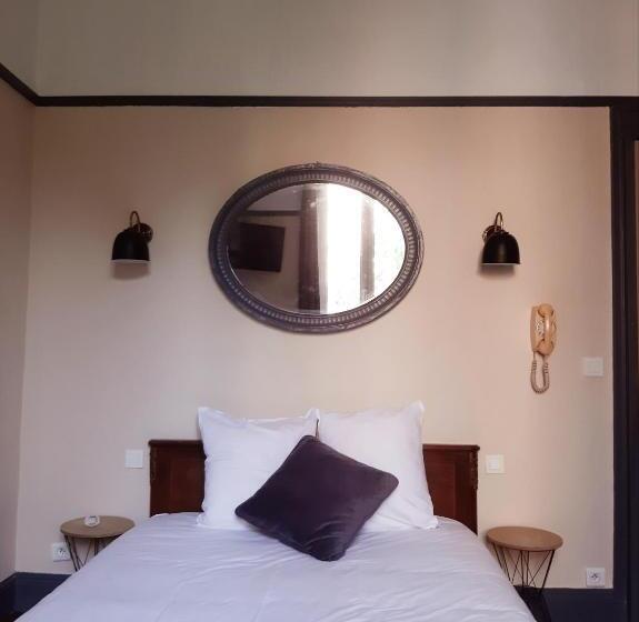 Номер Стандарт, Saint Charles Hôtel & Coliving Biarritz