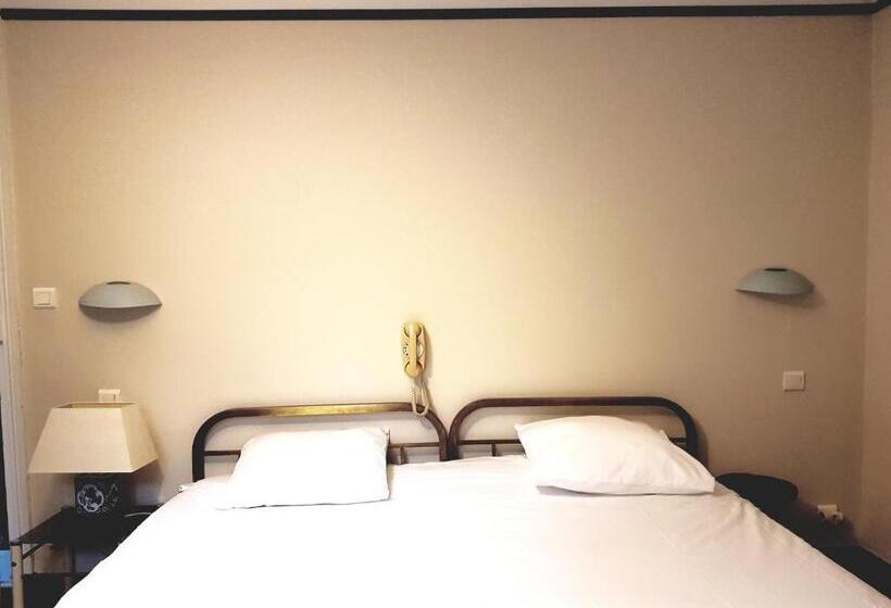 Номер Superior Кровать Кинг, Saint Charles Hôtel & Coliving Biarritz
