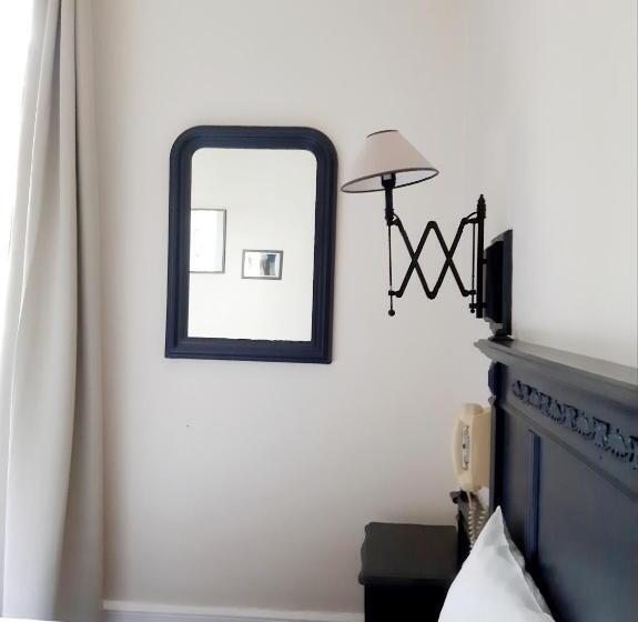 Номер Superior, Saint Charles Hôtel & Coliving Biarritz