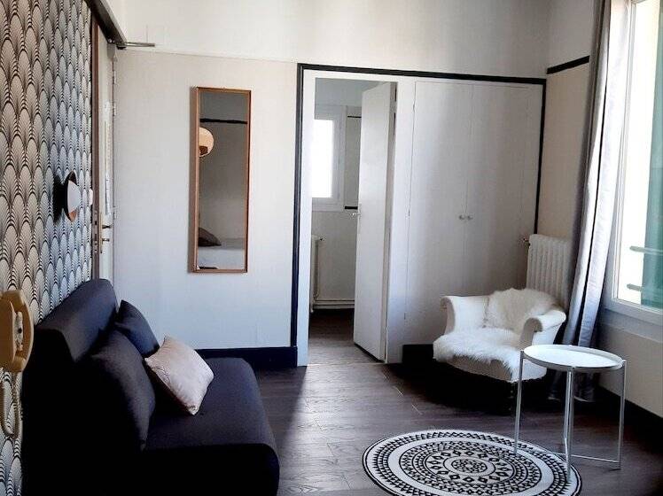 Номер Superior, Saint Charles Hôtel & Coliving Biarritz
