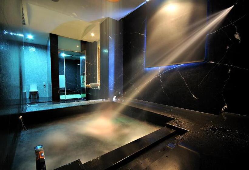 اتاق استاندارد, Dubai Motel