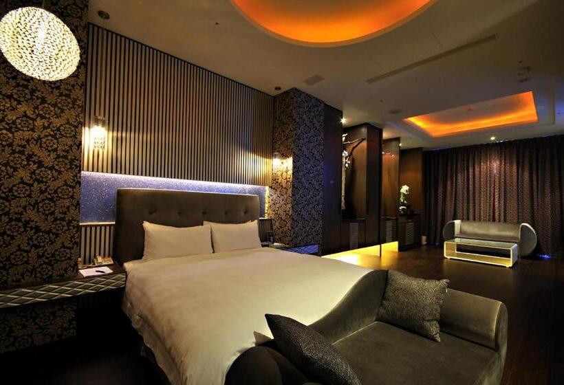 اتاق استاندارد, Dubai Motel
